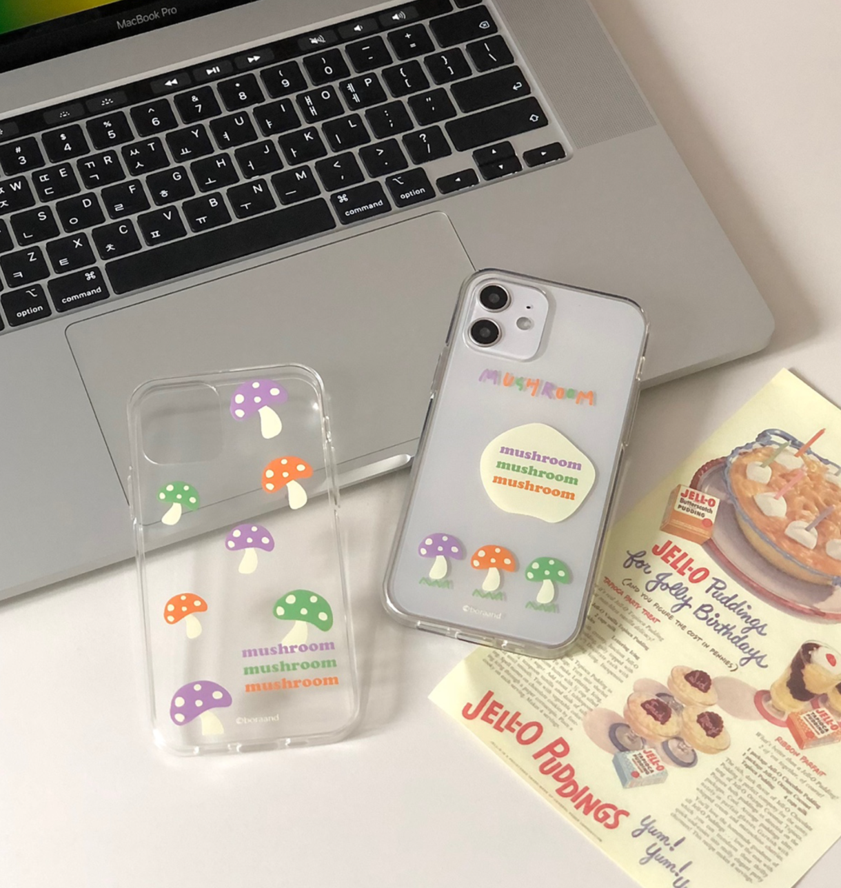 |bora and| Mushroom Jelly Case