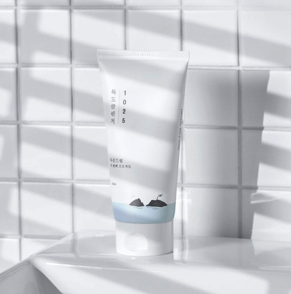 |Round Lab 1025 DOKDO| Cleanser 250ml