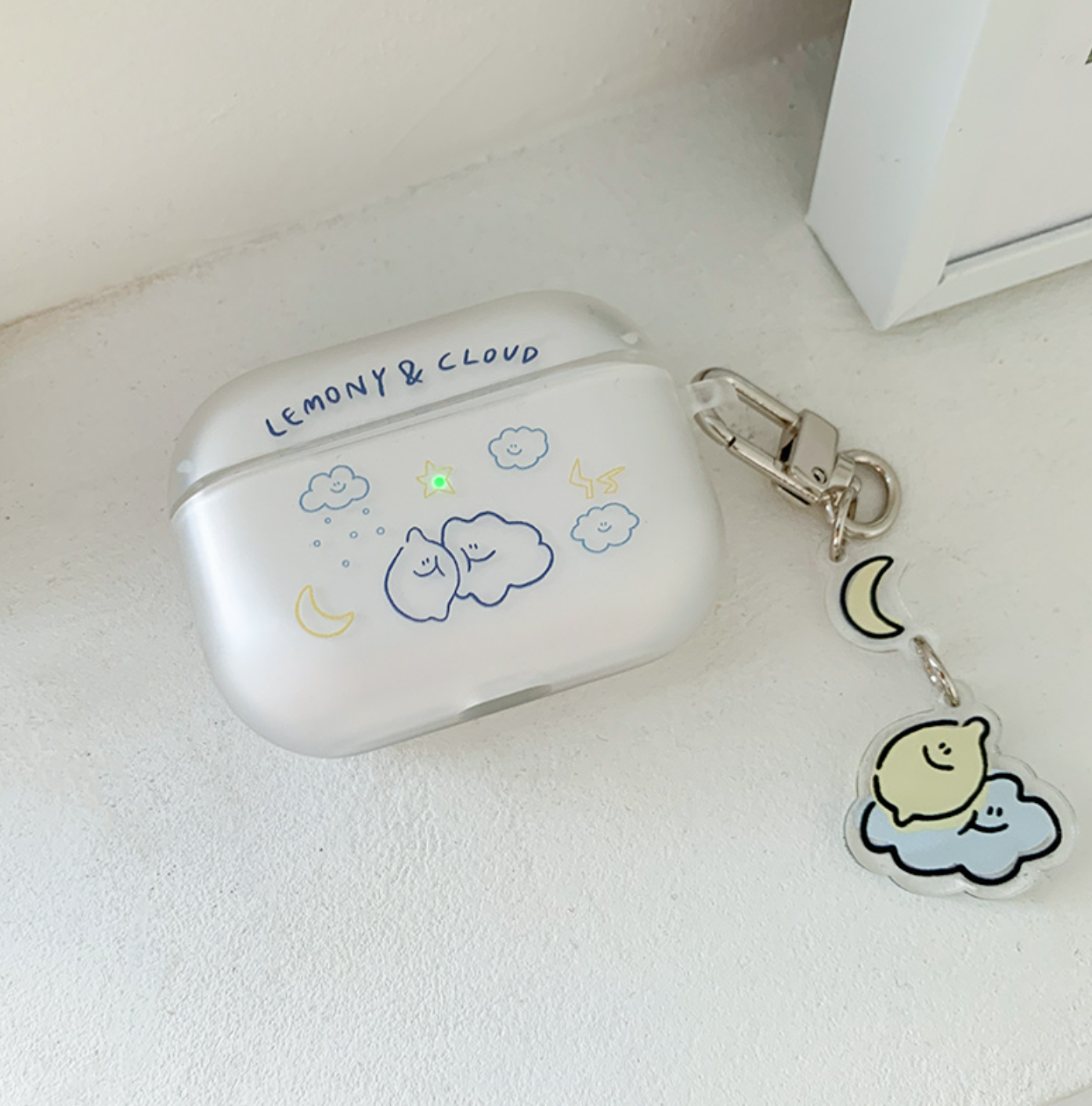 |second morning| Lemony & Cloud AirPods Case