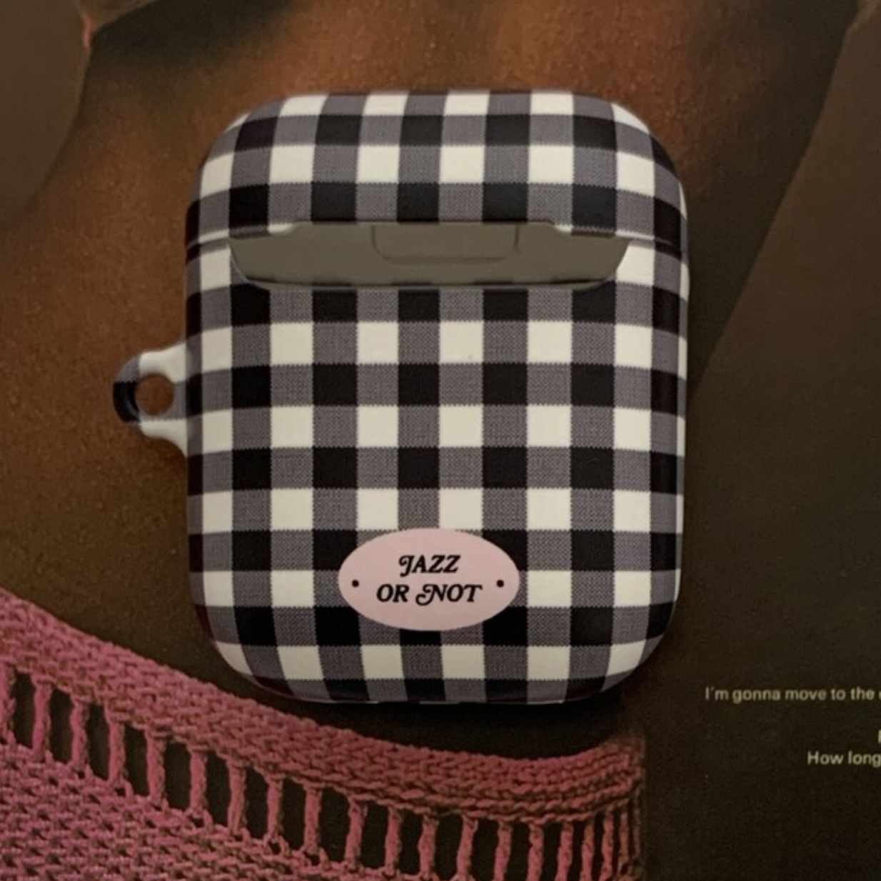 |JAZZ OR NOT| Vintage Gingham-Black Airpods Case