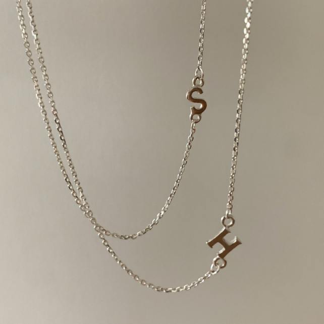 |DUNGEUREON| Initial Necklace (S,H)