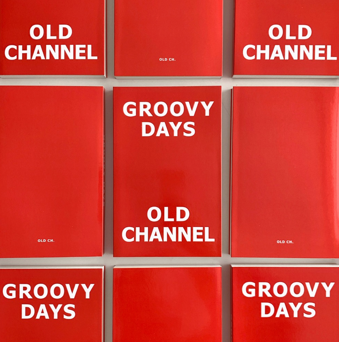 |OLD CHANNEL| GROOVY DAYS DIARY - RED