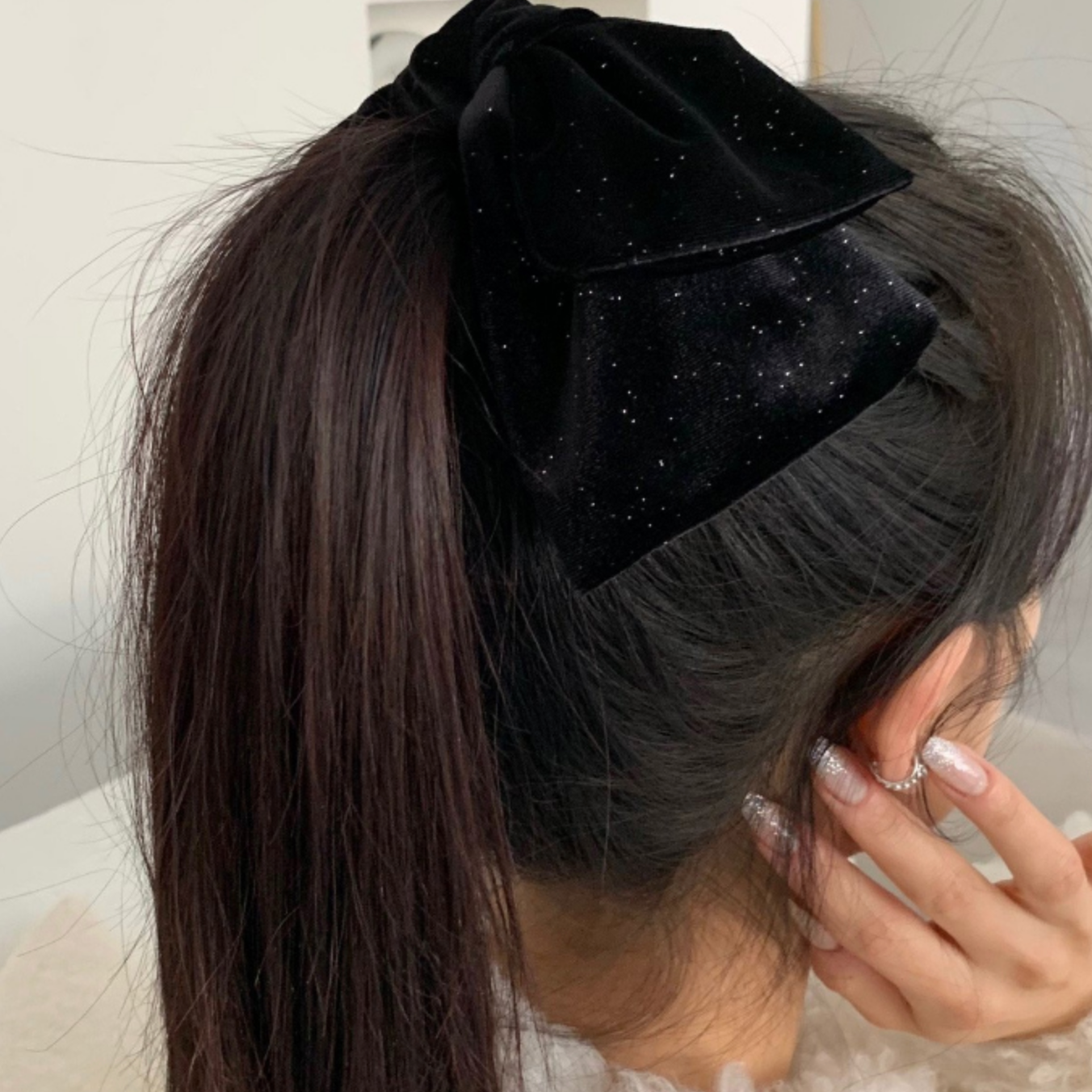 |sora'de| Velvet Pearl Ribbon Pin