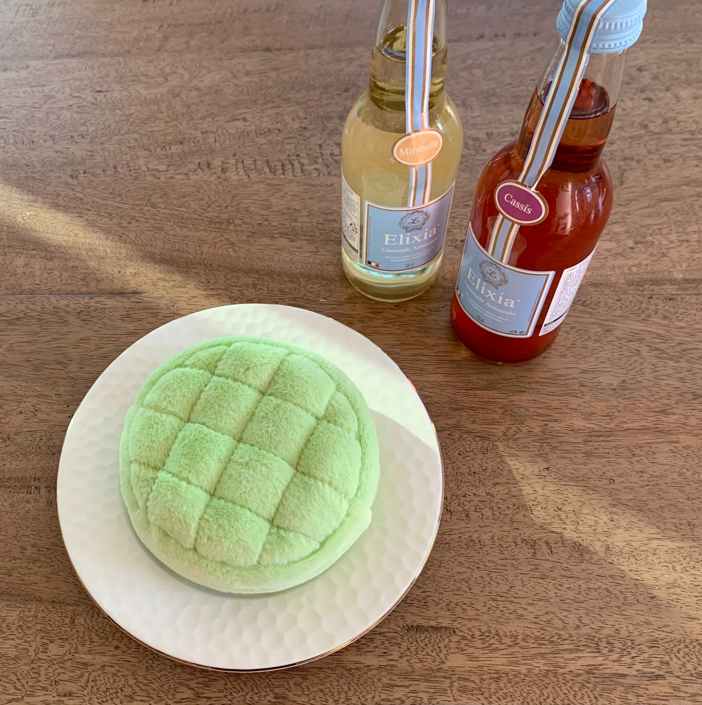 Melon Bread Pouch
