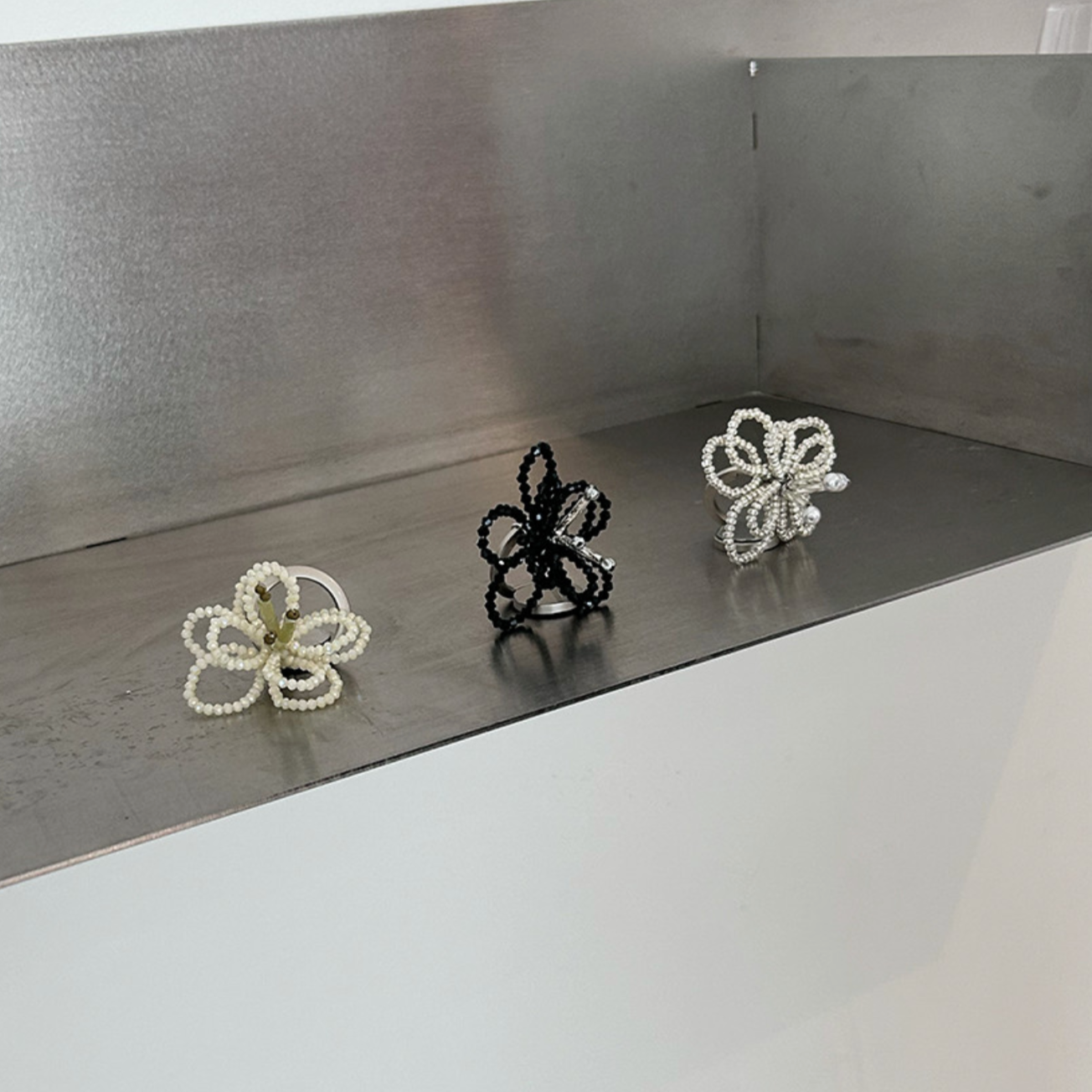 |Loumoi| Loumoi Flower Ring Tok