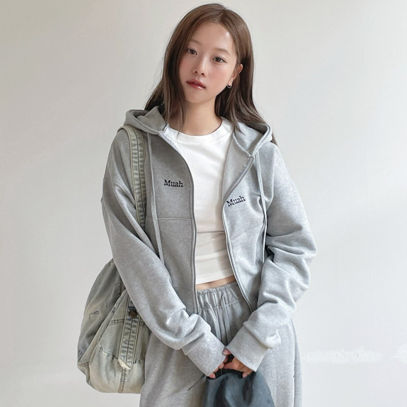 |muahmuah| Logo Stitch Regular Fit Hooded Zip-Up (Grey)