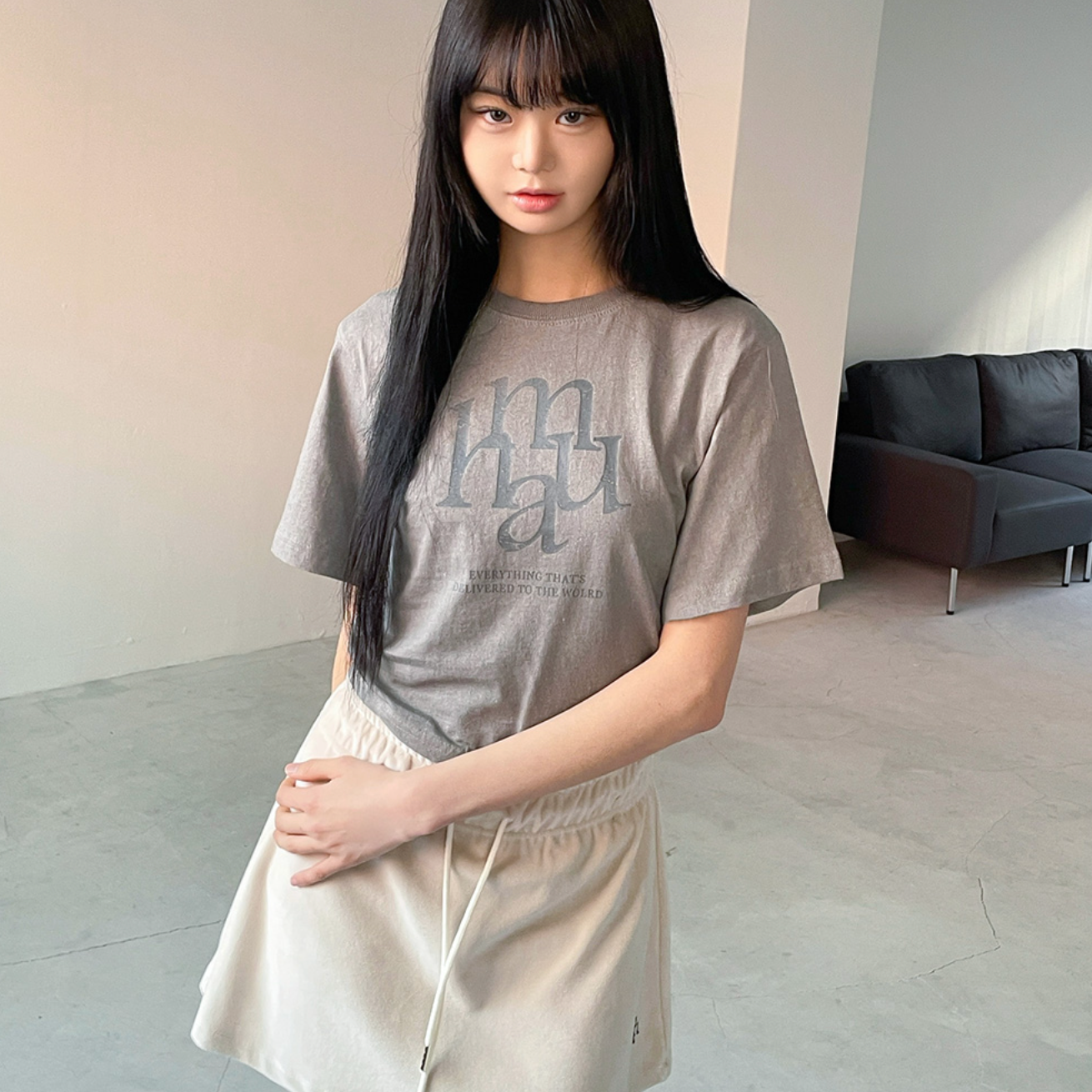 |muahmuah| Pigment Cropped Short-sleeved Shirt (Grey)