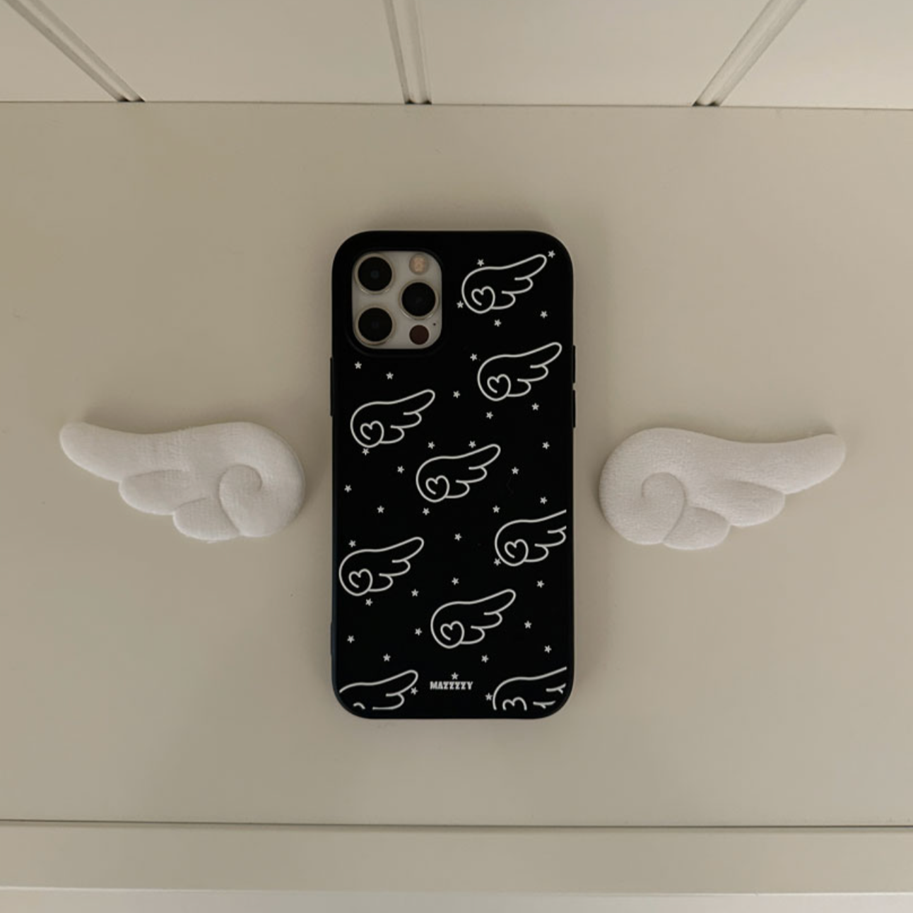 |MAZZZZY| Signature Angel Wing Case (Black)
