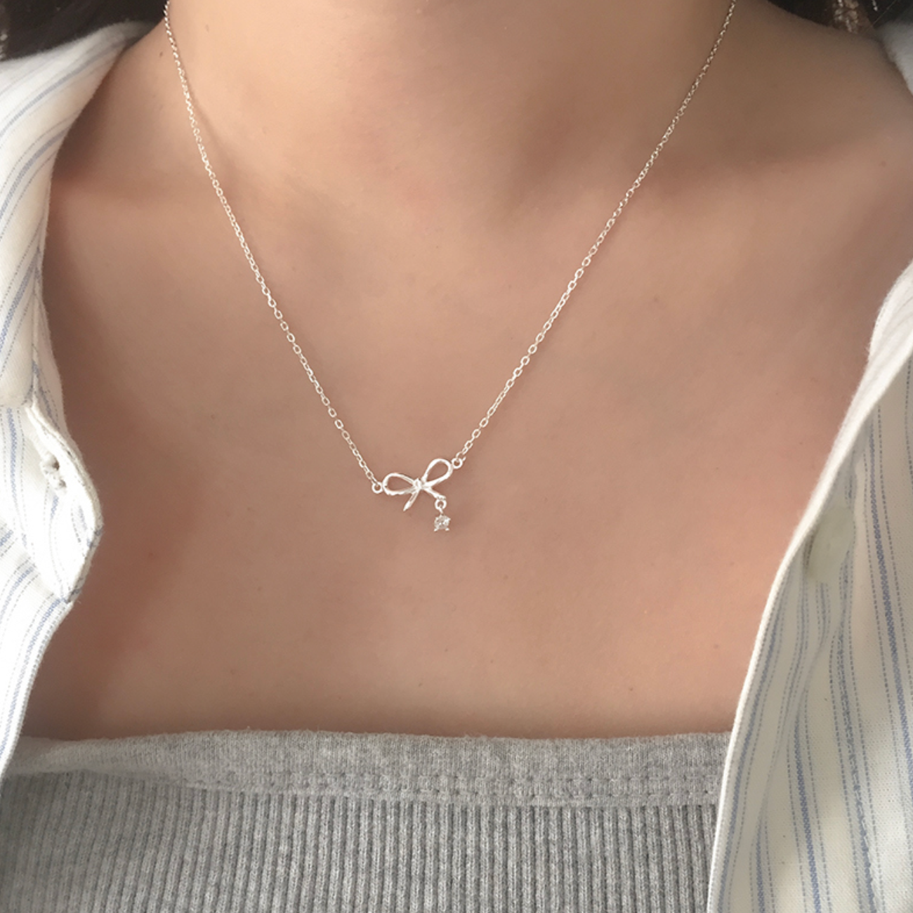 |moat| Lovely Ribbon Necklace (silver925)