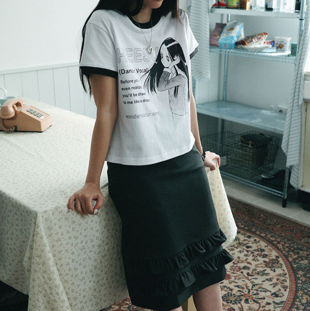|WONDERVISITOR| HEESU pfp Ringer T-shirt (White)