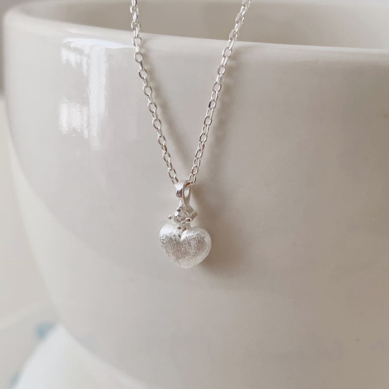 |SOYE PI-NE| Matt Cubic Heart Silver Necklace