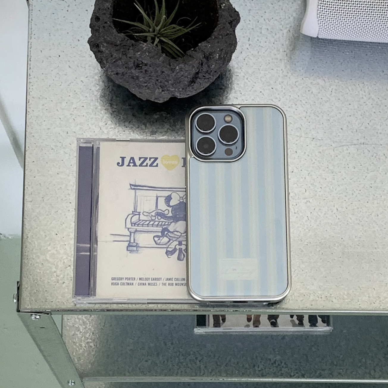 |OLIVET| Label Point Blue Epoxy Case (Silver Frame)