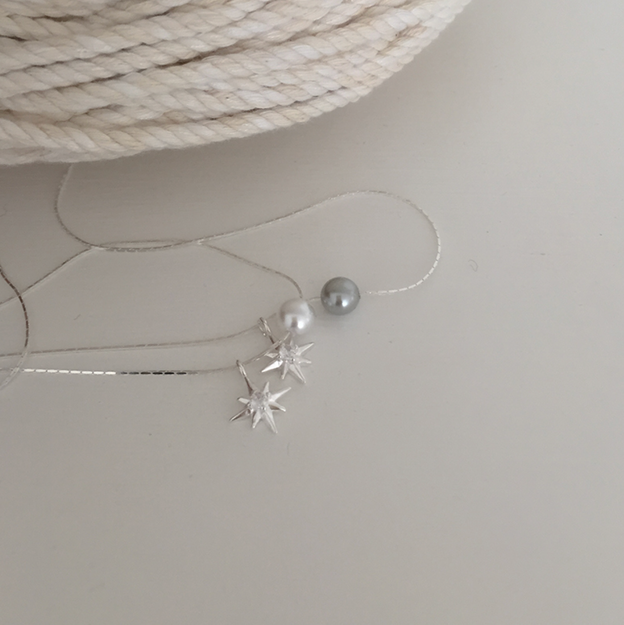 |moat| Flash Pearl Necklace (Silver925)