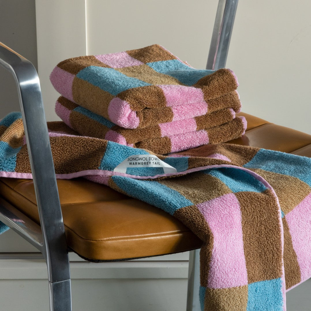 |WARMGREYTAIL| CHECK TOWEL - BERRY CHOCO