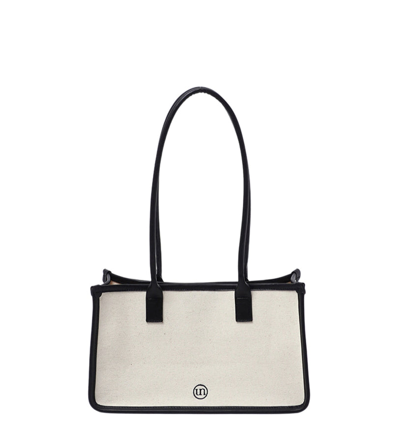 |untidy||Vegan Leather| Pound Bag Black