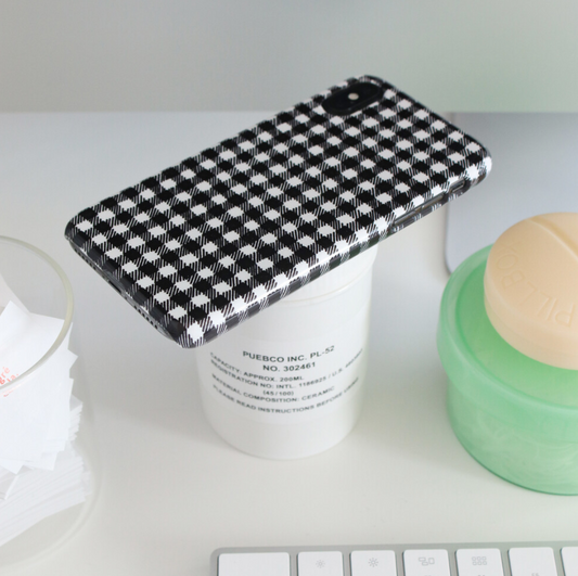 ｜Malgrecela｜ IPhone Hard Case - Gingham Check(Black)