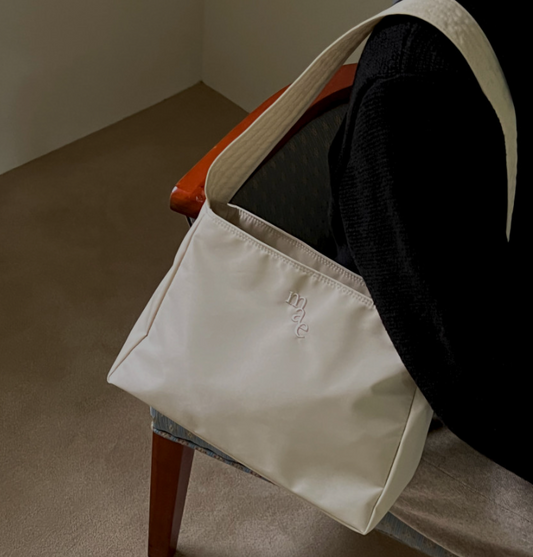｜mucu and ebony｜ Comfy Bag (Pale Ivory)