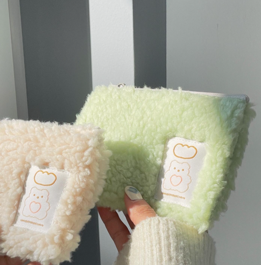 ｜HOOKKA HOOKKA STUDIO｜ Fluffy Card Pouch