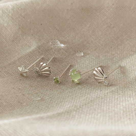 ｜DUNGEUREON｜ Green Shell Silver Earrings