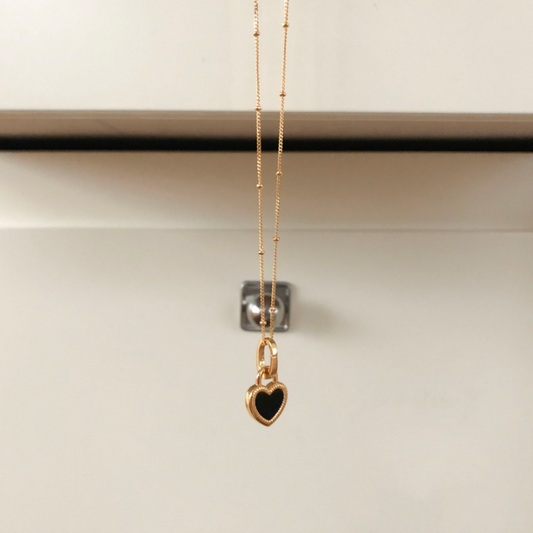 ｜DUNGEUREON｜ Heart Onyx Silver Necklace