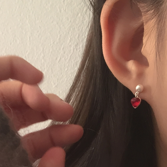 ｜moat｜ Red Pearl Earring (silver925)