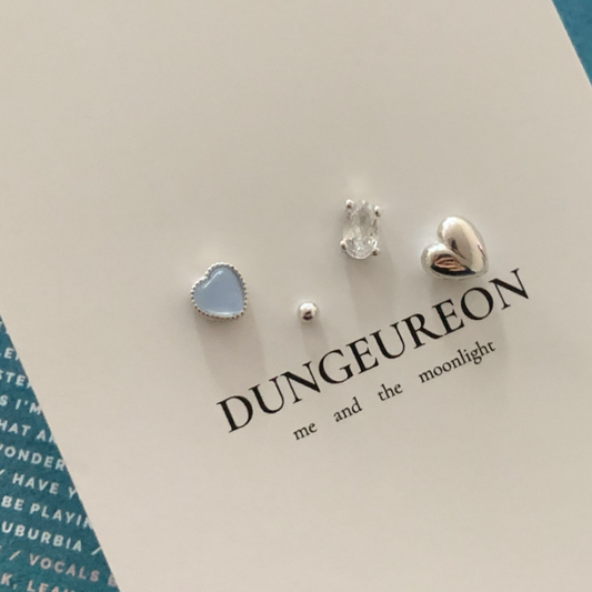 ｜DUNGEUREON｜ Naomi Heart Earrings Set