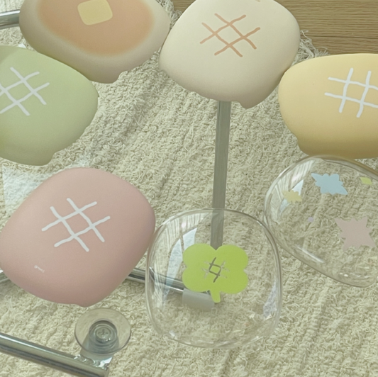｜HOOKKA HOOKKA STUDIO｜ Airpods Max Case (Melonpan)
