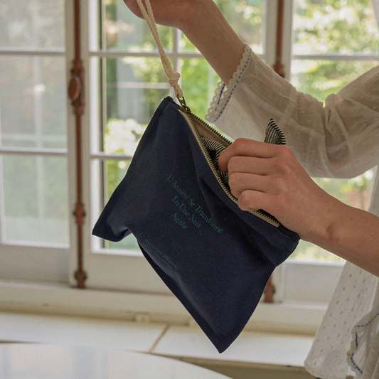 ｜HOTEL PARIS CHILL｜ Paradise Pouch (Indigo)
