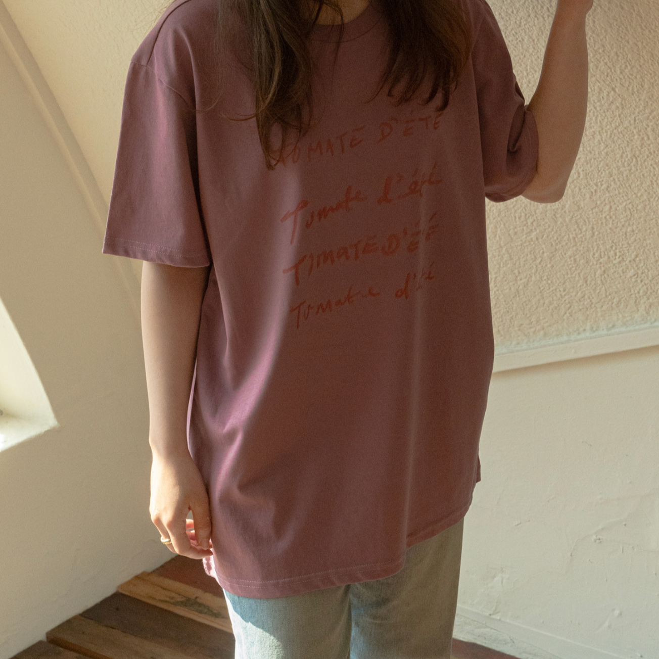 ｜HOTEL PARIS CHILL｜ Tomato T-Shirt (Lilac)