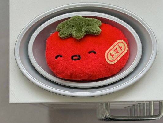 ｜HOOKKA HOOKKA STUDIO｜ Tomato Soft Fluffy Keyring