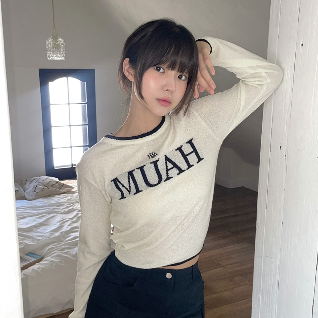 ｜muahmuah｜ Logo Bookle Round Knitwear ｜Ivory｜
