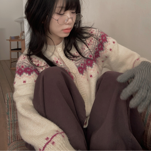 ｜VINVLE｜ Button Snowflake Cardigan