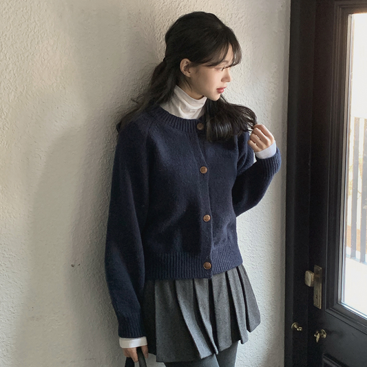 ｜SHOPPERLAND｜ Mate Vintage Round Wood Knit Cardigan
