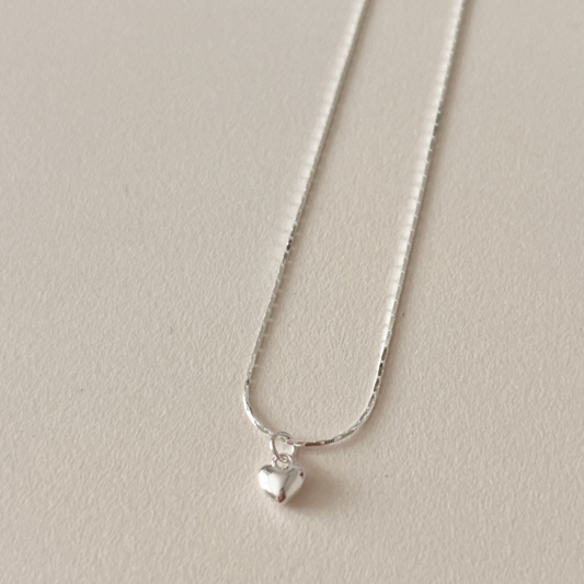 ｜aube n berry｜ Ari Mini Heart Pendant Boxchain Necklace