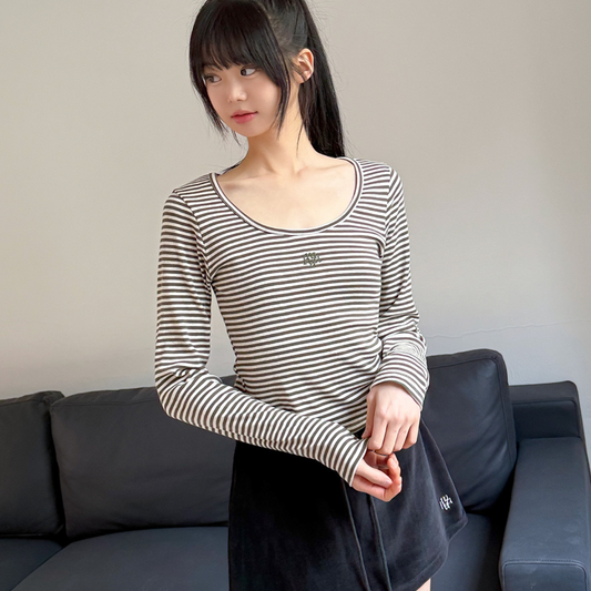 ｜muahmuah｜ Stripe U-neck Long-Sleeved T-shirt (Khaki)