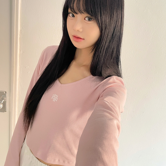 ｜muahmuah｜ Stitch V-neck Long-Sleeved T-shirt (Baby Pink)