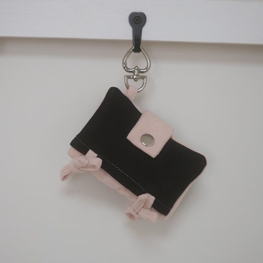 ｜Positany｜ Snug Ribbon Card Wallet (Black Pink)