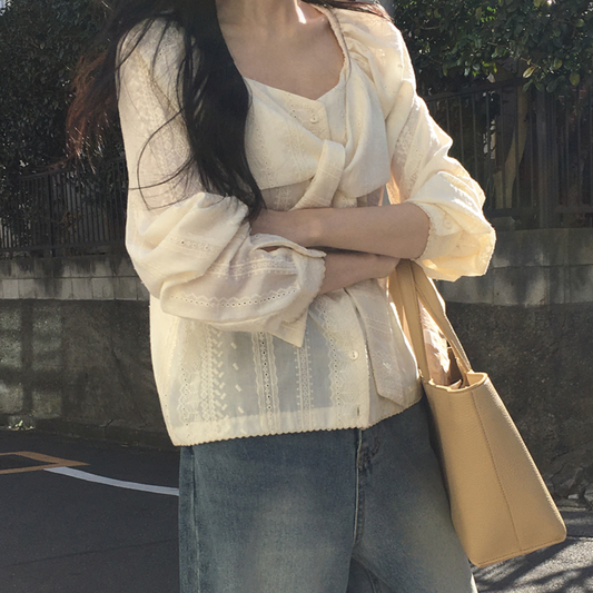 ｜98°C｜ ｜NEAH｜ Tinker Tie-up Blouse