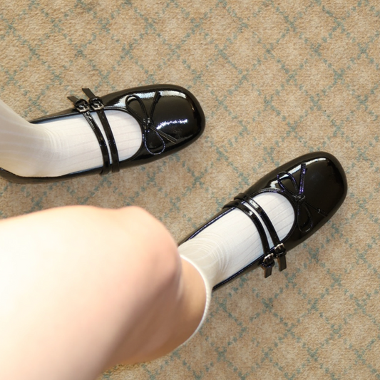 ｜Rockfish Weatherwear｜ SQUARE TOE TWO STRAP MARYJANES (ENAMEL)