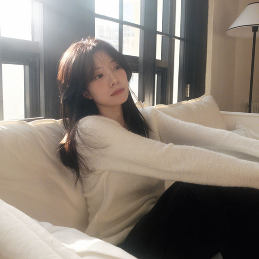 ｜SLOWAND｜ # SLOWMADE Soft and Slim-Fit Knit Top