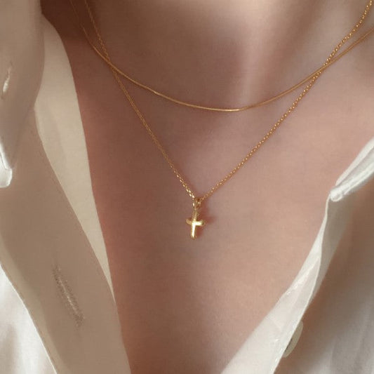 ｜moat｜ Mini Cross Necklace (silver925)